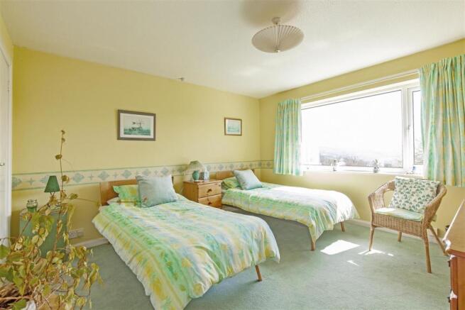 Bedroom 2-1.jpg