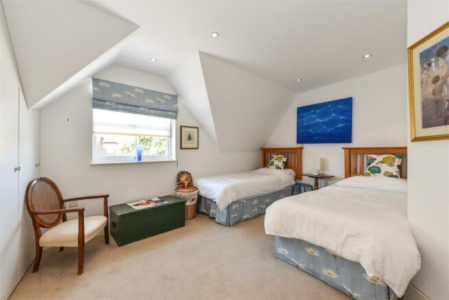 Bedroom 3.jpg