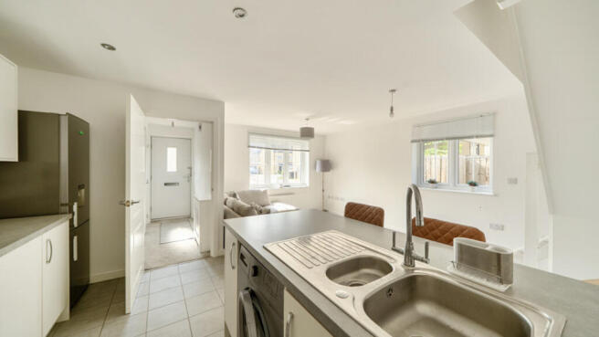 1 bed Semi-Detached for sale Image 6