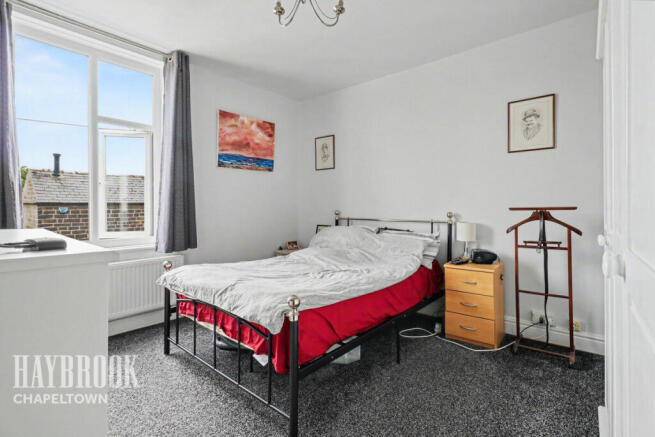 3 bed Terraced for sale Image 7