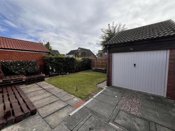 Edenfield Close, Mobberley, Knutsford photo 4