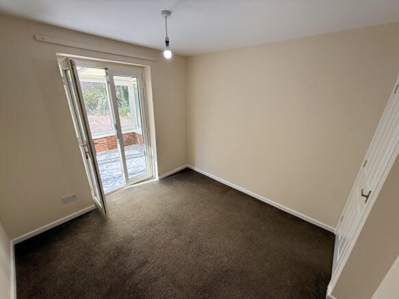 2 bed Semi-Detached Bungalow for sale Image 6