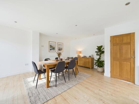Dining Area (Virtually Furnished)