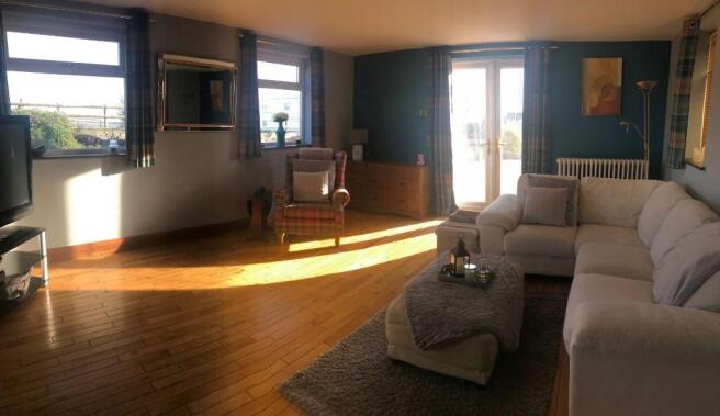 Formal Lounge