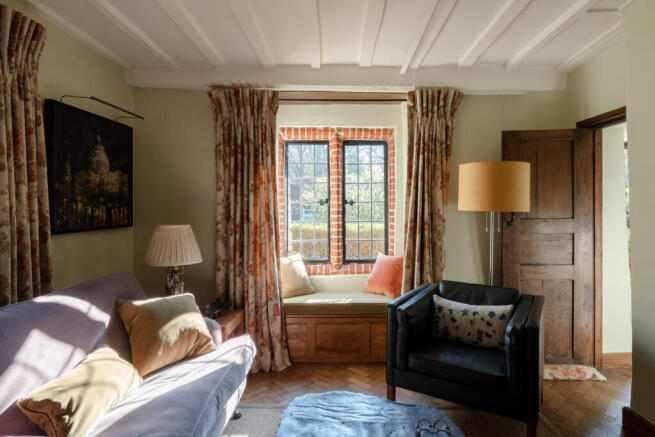 333433 - Fiddler's Croft, Ware SG11 - high res-...