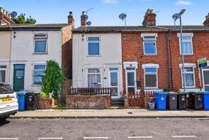 9, Finchley Road, Ipswich IP4 2HT