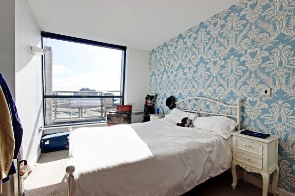 Bedroom 2 (Double)