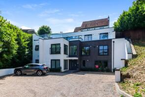 Oak End Cottages, Lower Road, Gerrards Cross SL9 0PY