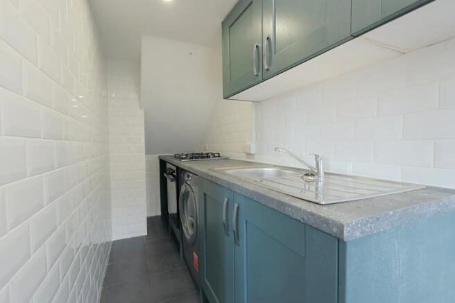 2 bed Terraced for sale Image 5