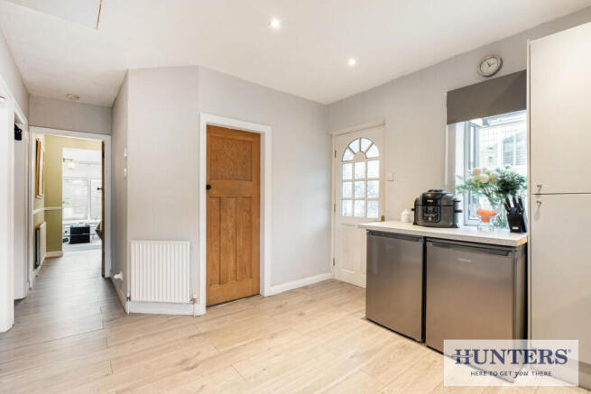 2 bed Semi-Detached Bungalow for sale Image 5
