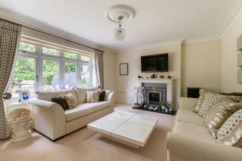 How Field, Harpenden, Hertfordshire