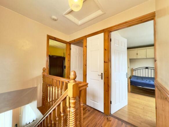 3 bed Semi-Detached to rent Image 8