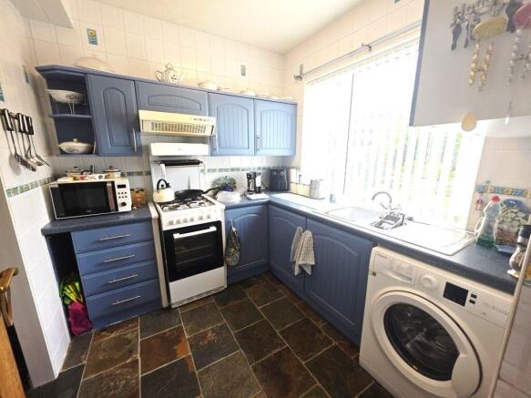 Eskdale Avenue, Wallsend photo 4