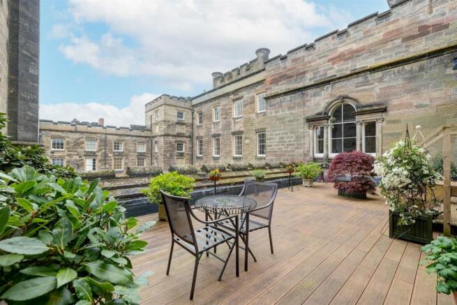Apartment 19, Bretby Hall