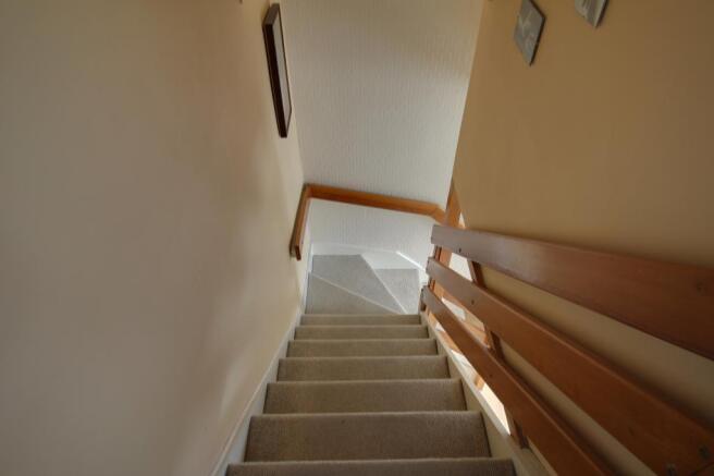 Landing stairs