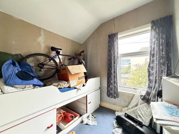 3 bed Terraced for sale Image 12