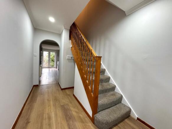 3 bed Semi-Detached for sale Image 7