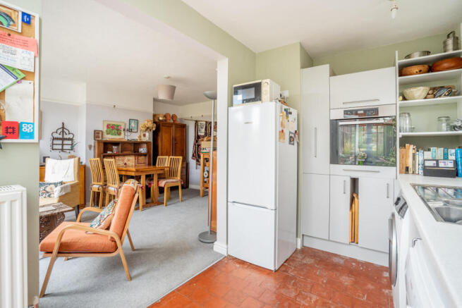 3 bed Semi-Detached for sale Image 7