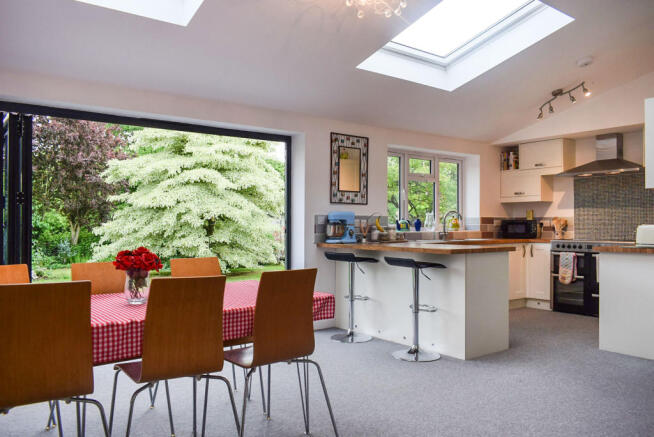 Kitchen Diner