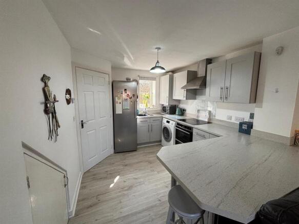 2 bed Terraced for sale Image 9
