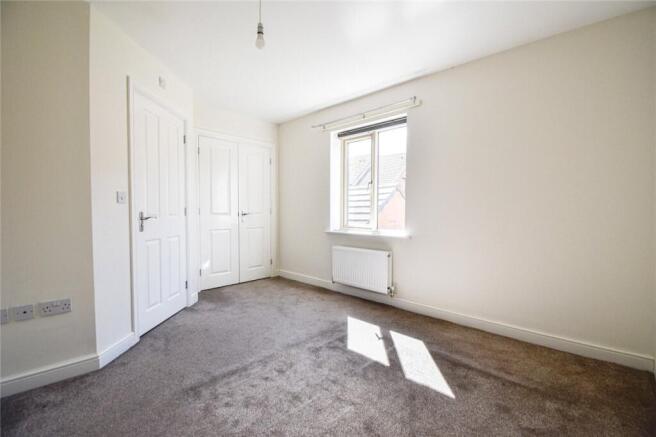 3 bed Semi-Detached to rent Image 7