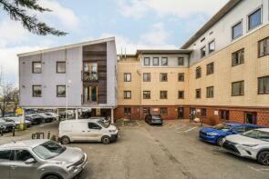 Flat 2, 275, Alexandra Avenue, Harrow HA2 9DX