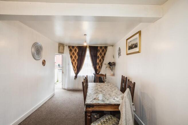 2 bed Terraced for sale Image 4
