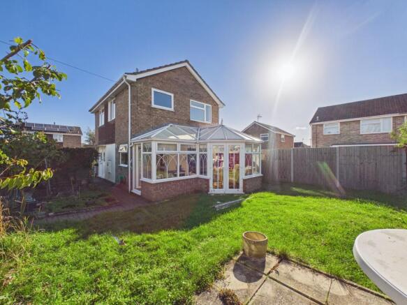 3-bed detached on Manor Road, Stilton, PE7, £300,000