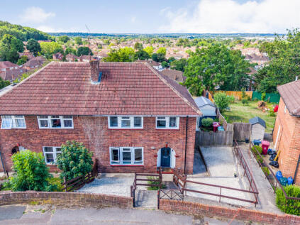 Brybur Close, Reading, RG2