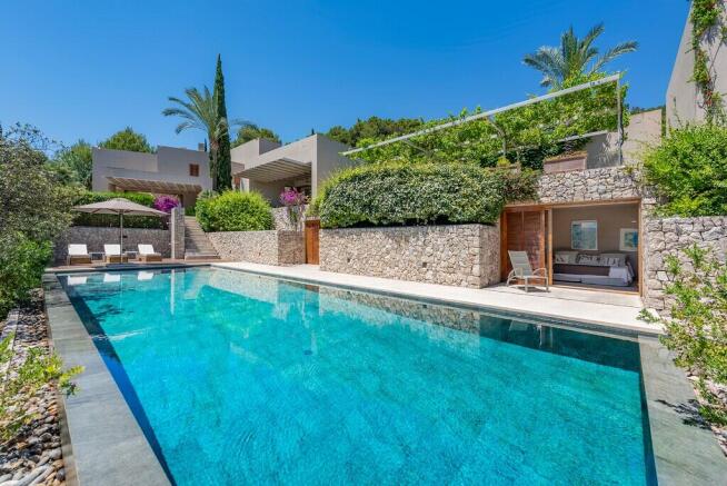 Pool (4)