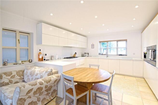 Kitchen/Dining