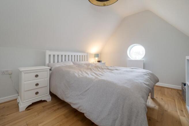 Bed 6