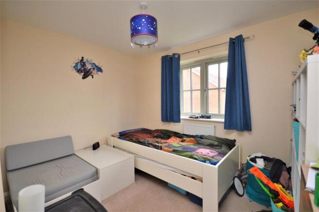 10 Bedroom 2 Englands Field.JPG