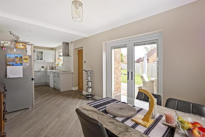 3 bed Detached for sale Image 4