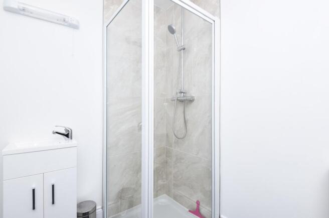ground floor shower