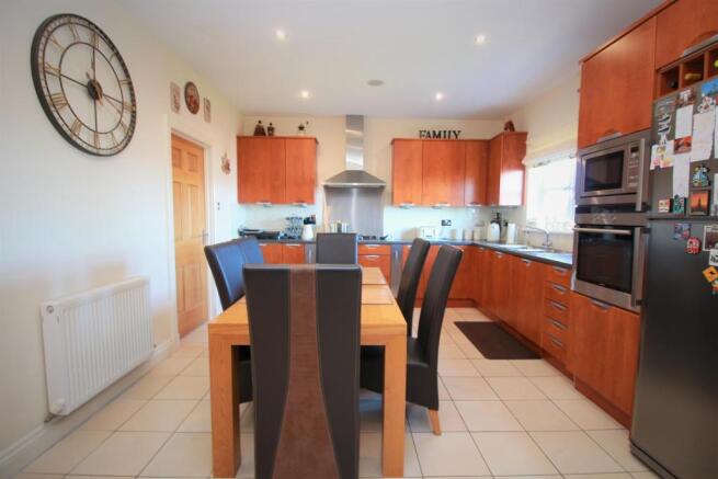 Dining / Kitchen