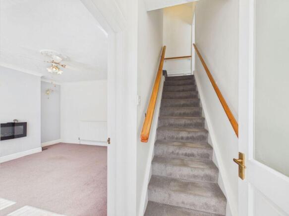 2 bed Semi-Detached for sale Image 12