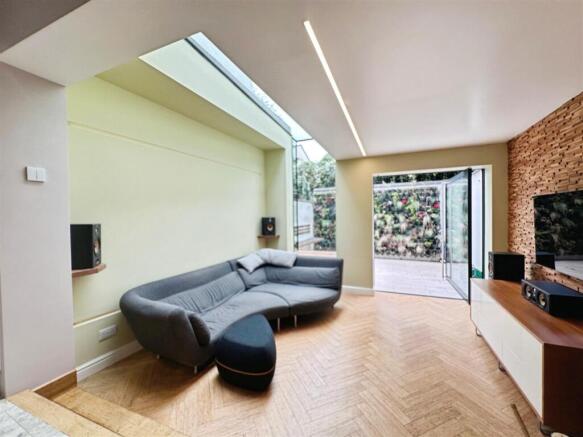 bb695f02-0-4AAC-A4B3-AB81F22857A5-6201-0000019F88A