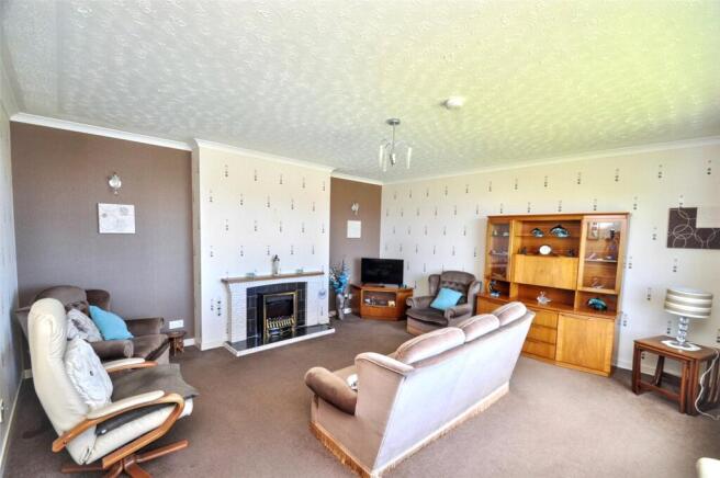 Lliving Room