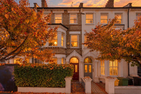 Tournay Road, Fulham, SW6