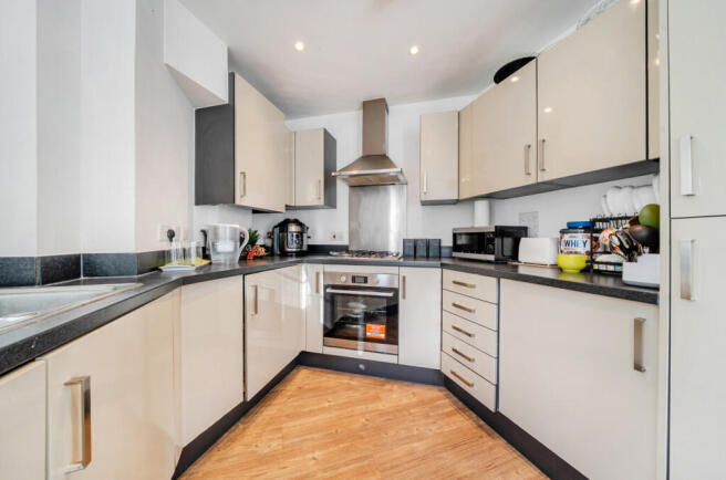 1397776-14-696f63...