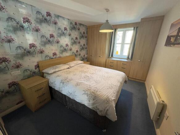 1 bed Apartment for sale Image 5