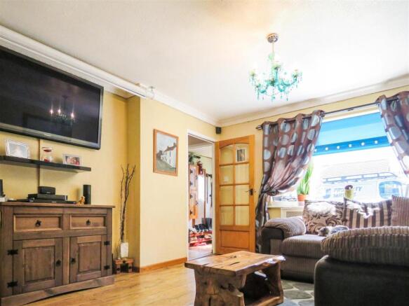 SITTING ROOM