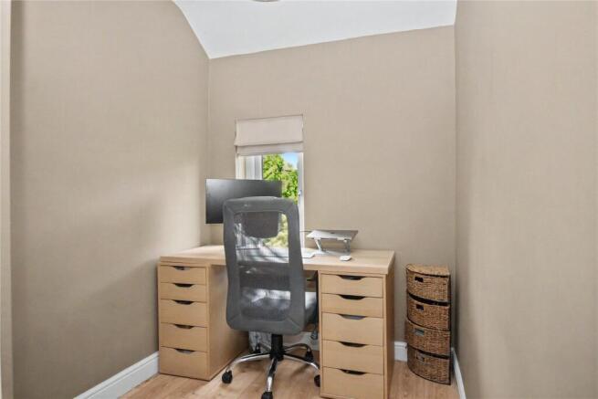 3 bed Semi-Detached for sale Image 7