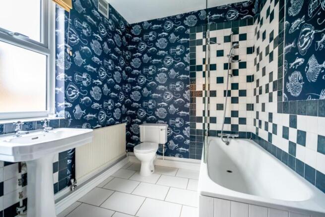 2 bed Terraced for sale Image 12
