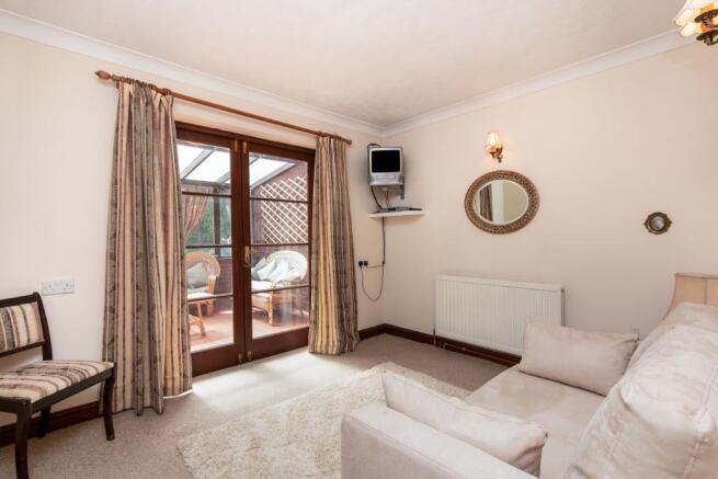 Bedroom/snug