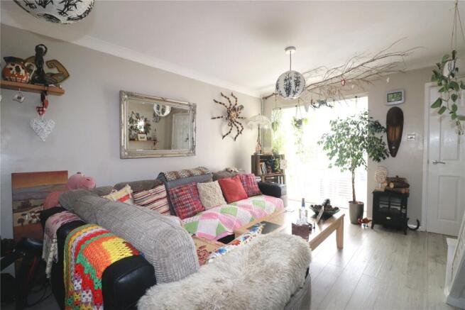 Helmsdale, Woking, Surrey, GU21 photo 4