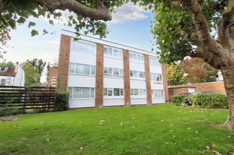 Broadmead Road, Woodford Green, IG8