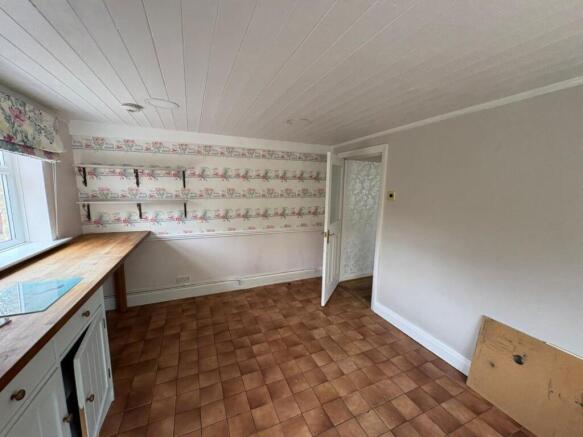 3 bed Detached for sale Image 8