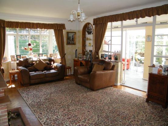 Sitting Room (2)